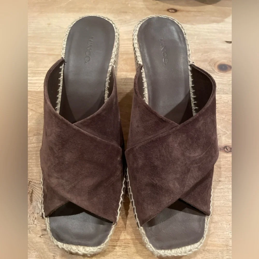 NWT VINCE Gaelan Brown Suede Wedge Espadrille Sandals 9M